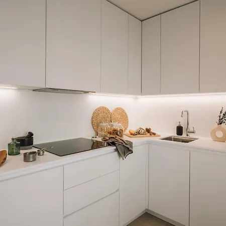 Annunziata - 1 Bedroom And Parking In Alvalade