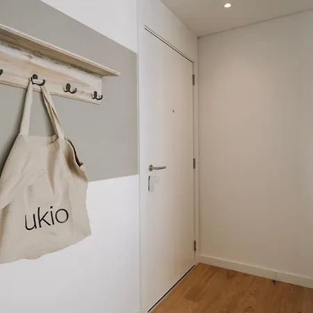 Annunziata - 1 Bedroom And Parking In Alvalade Lisboa